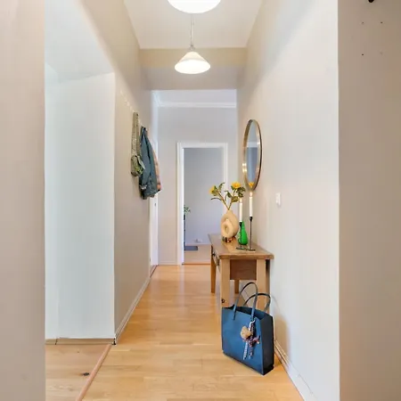 5 Apartment!